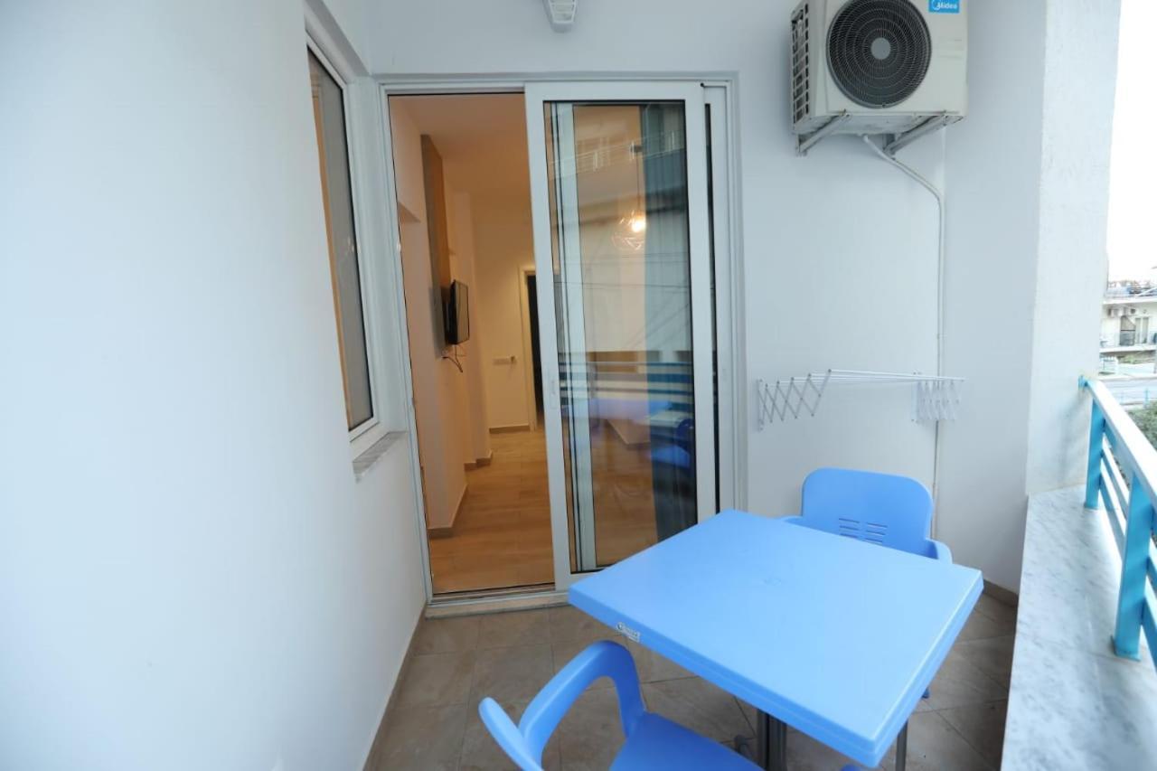 Apart-Hotel Alvi Sarandë Exteriör bild